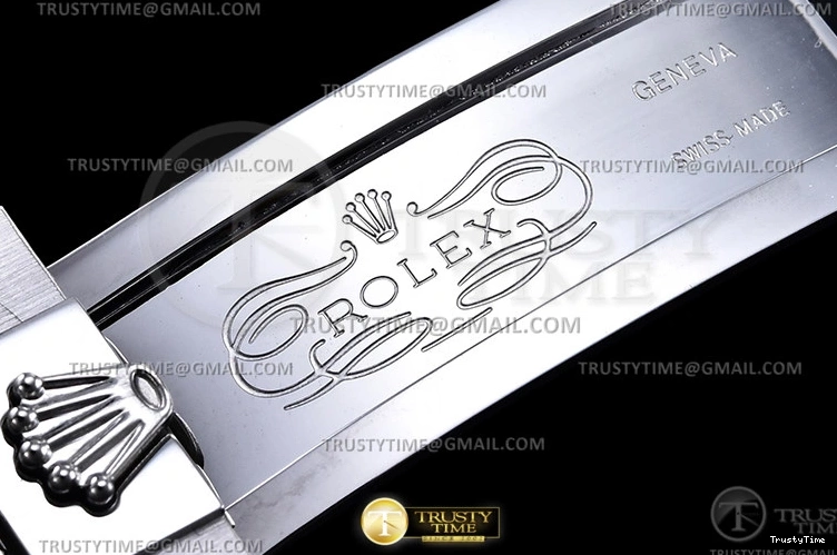 0210 ROLGMT0211 – GMT II 126710 Jub 904L SS SS Blk VRF A3285 CHS MAX Vibrant 963